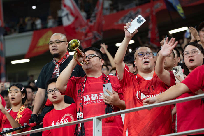 金年会官方在线入口关于成都蓉城内部会议纪要流出——国际比赛日强势反弹，欧超杯使命明确，轮换策略成焦点的信息