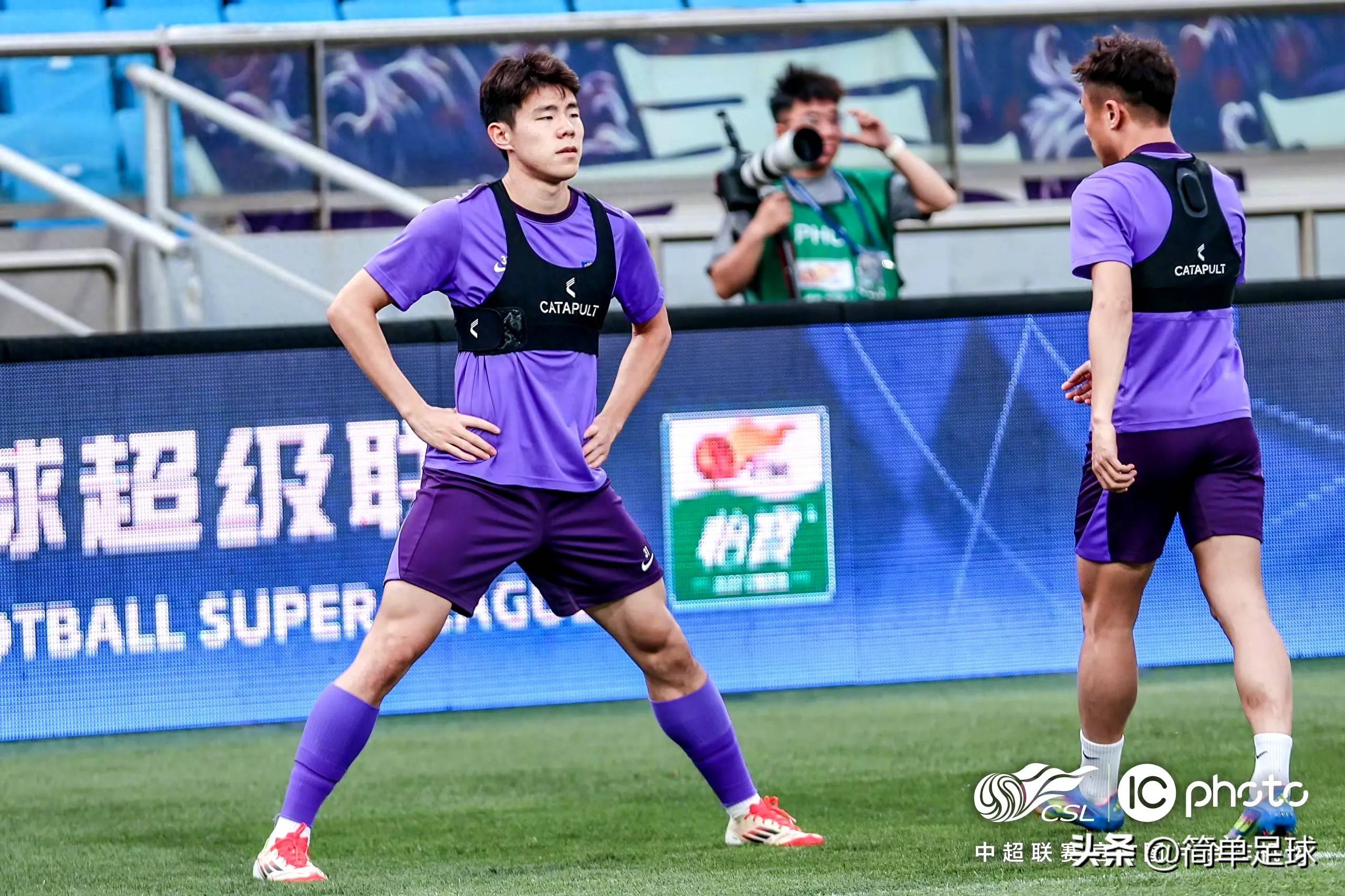 金年会下载app上海申花迎CBA季后赛关键赛，今晚伤情更新，底气十足，更衣室氛围转暖的简单介绍